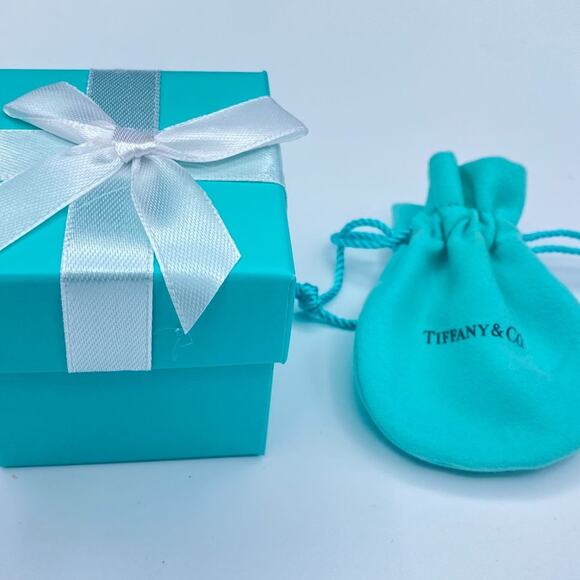 Authentic Tiffany & Co Elsa Peretti Sterling Silver Heart Pendant Necklace 16" - Picture 3 of 8